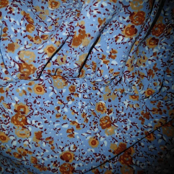 EUC Sz M Floral Tie-Back Puff Sleeve Crop Top Blue On Or Off Shoulder. Boho - Picture 6 of 10